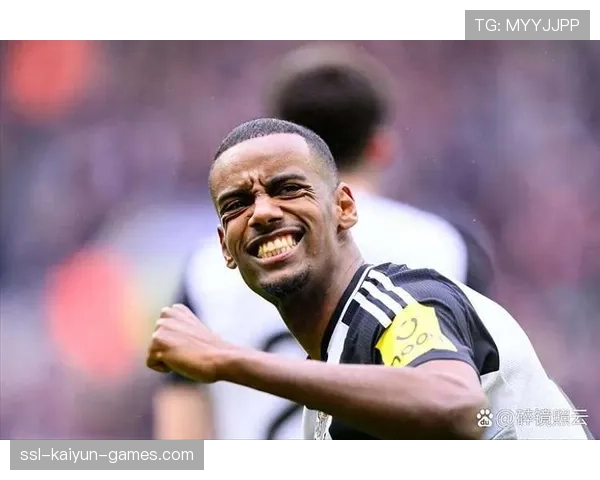 利物浦夏窗最大赢家?看看伊萨克合练表现就懂了,利物浦vs萨尔茨堡